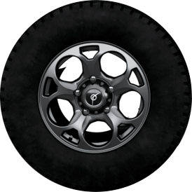 Легкосплавные диски 16" дизайн "Футбол" (колпаки с логотипом бренда) с шинами 235/70 R16, запасное колесо на стальном диске чёрного цвета